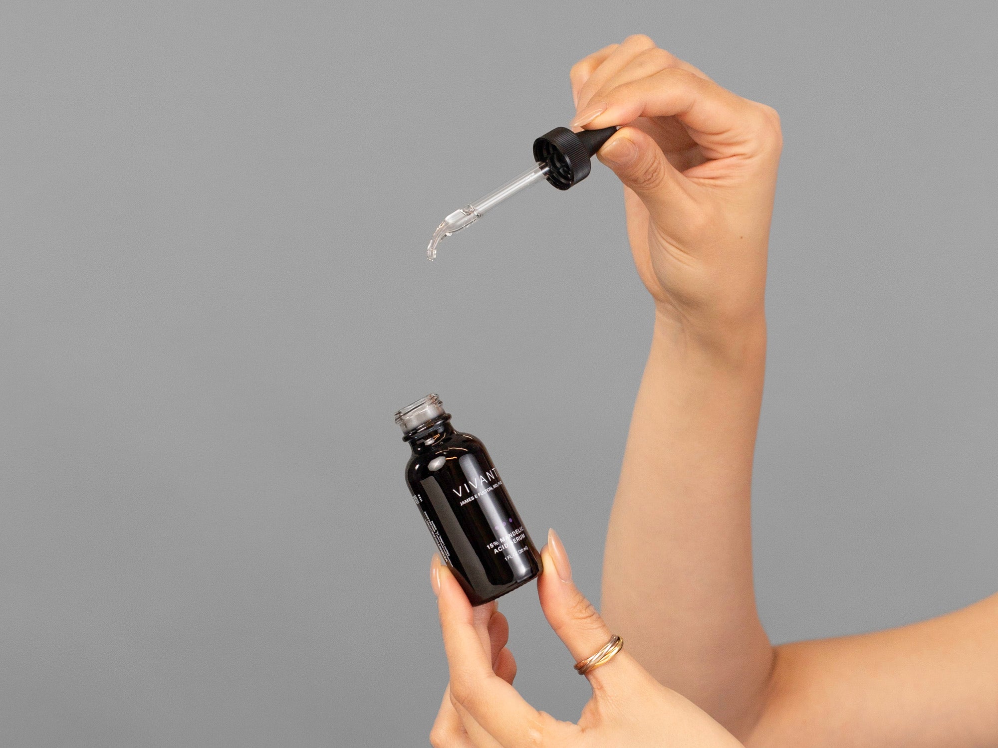 Vivant Mandelic Acid Serum - LAZ Skincare