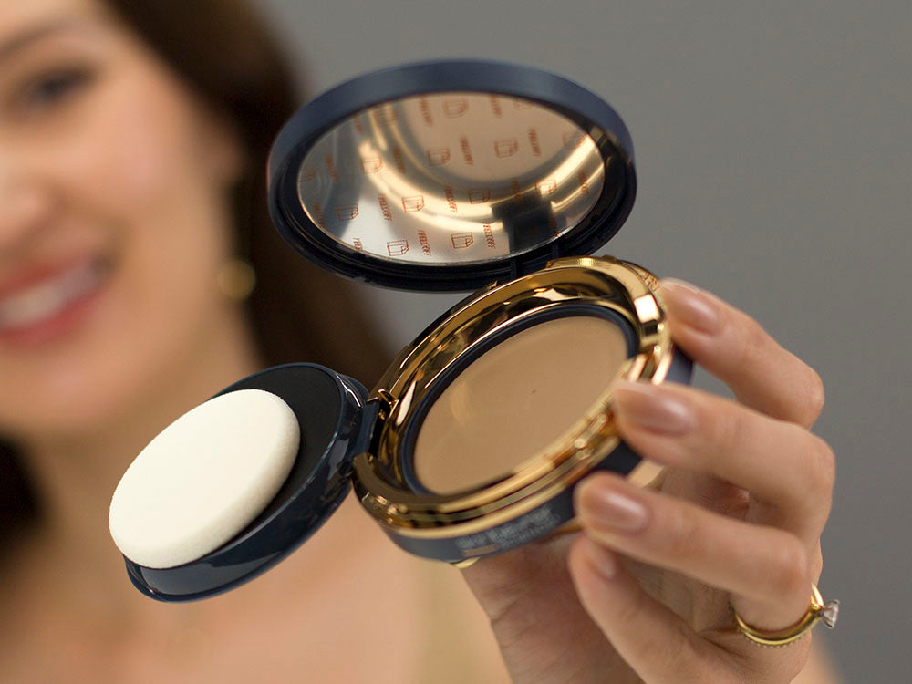 SkinBetter Science sunbetter TONE SMART SPF 68 Sunscreen Compact